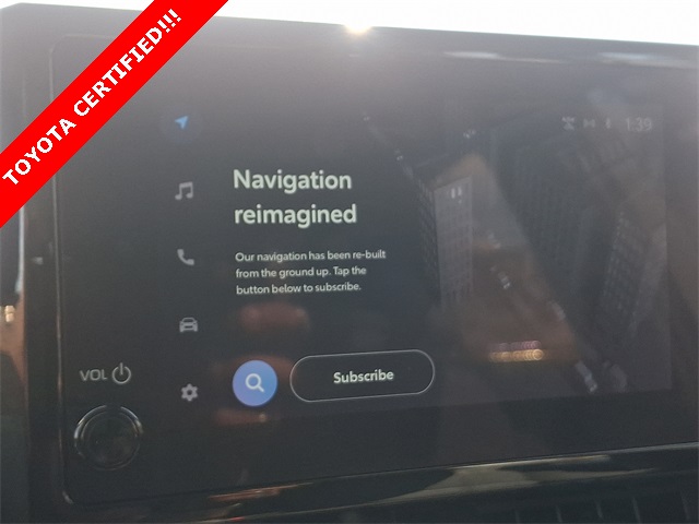 Vehicle image 18 of 37