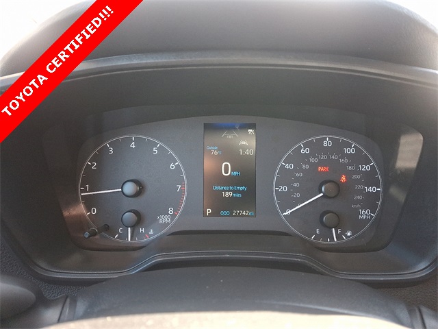 Vehicle image 21 of 37