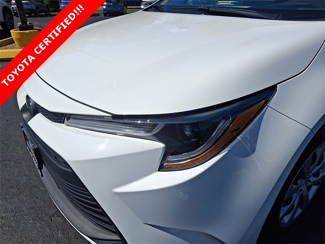 Vehicle image 9 of 37