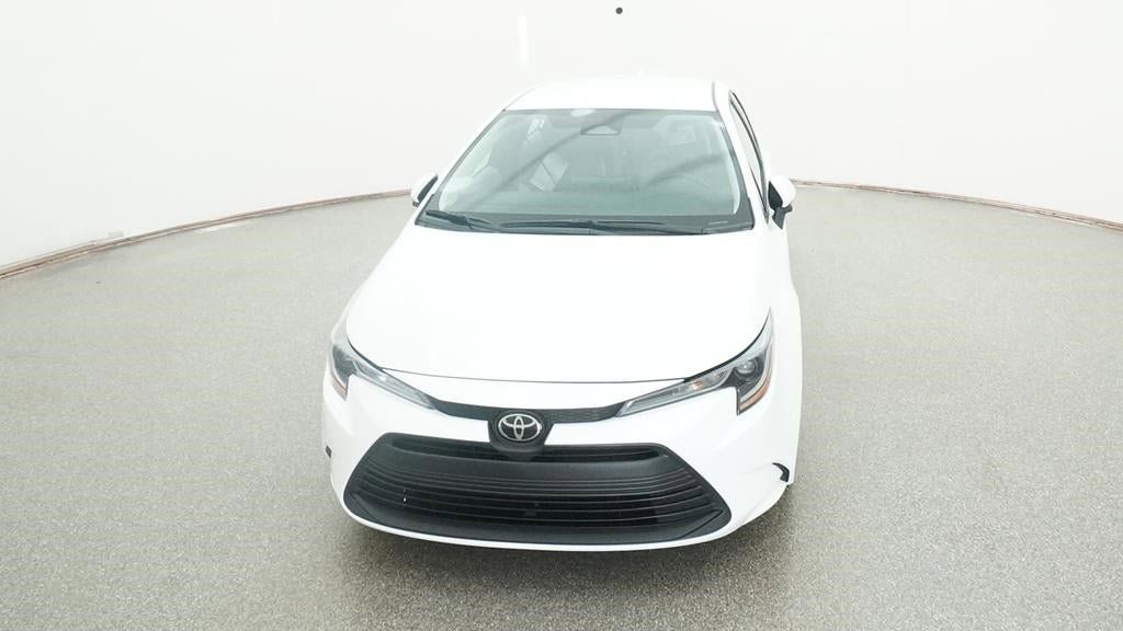 Vehicle image 5 of 21