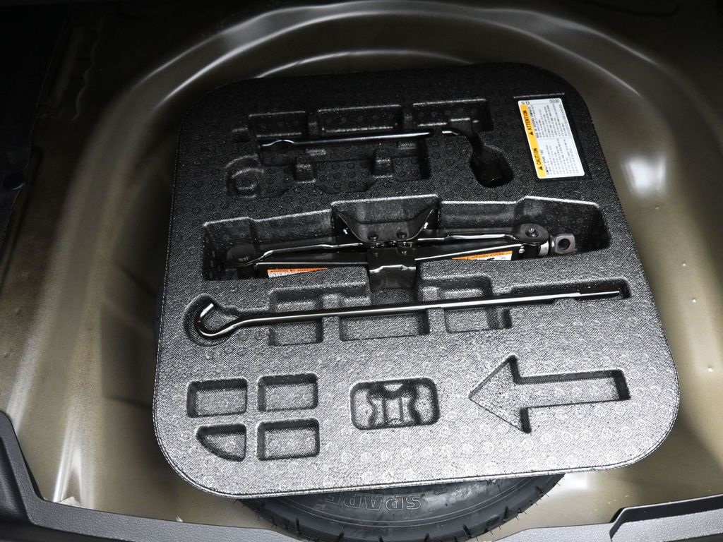 Vehicle image 42 of 48
