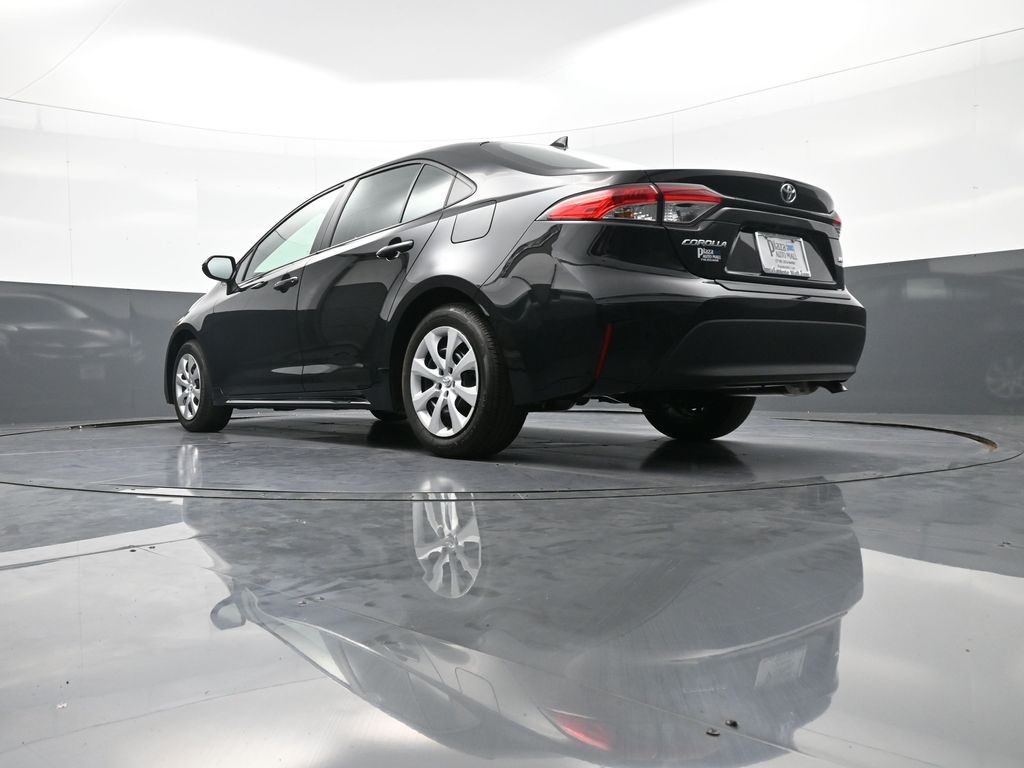 Vehicle image 24 of 48