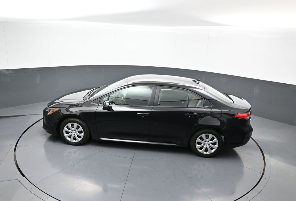 Vehicle image 45 of 48