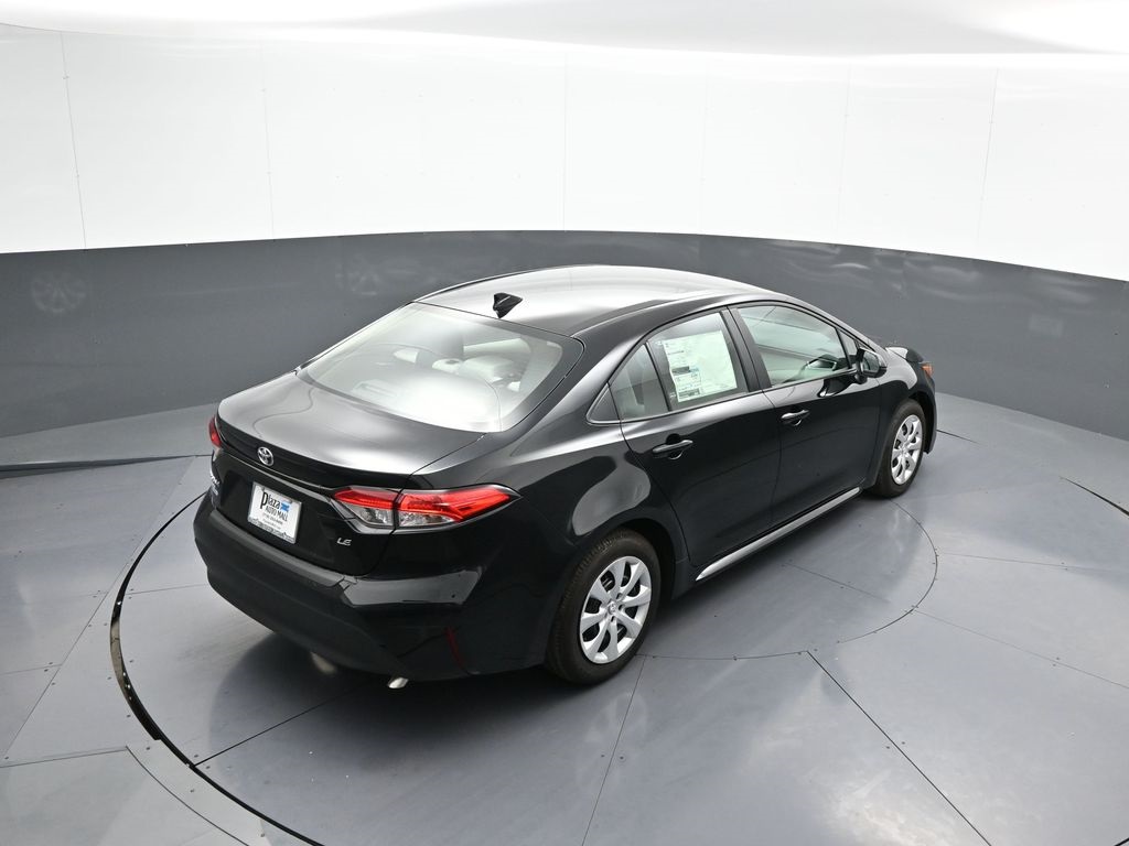 Vehicle image 17 of 48