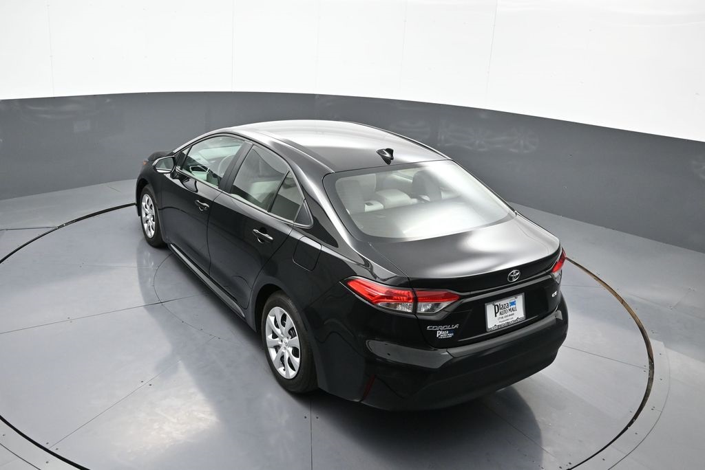 Vehicle image 25 of 48