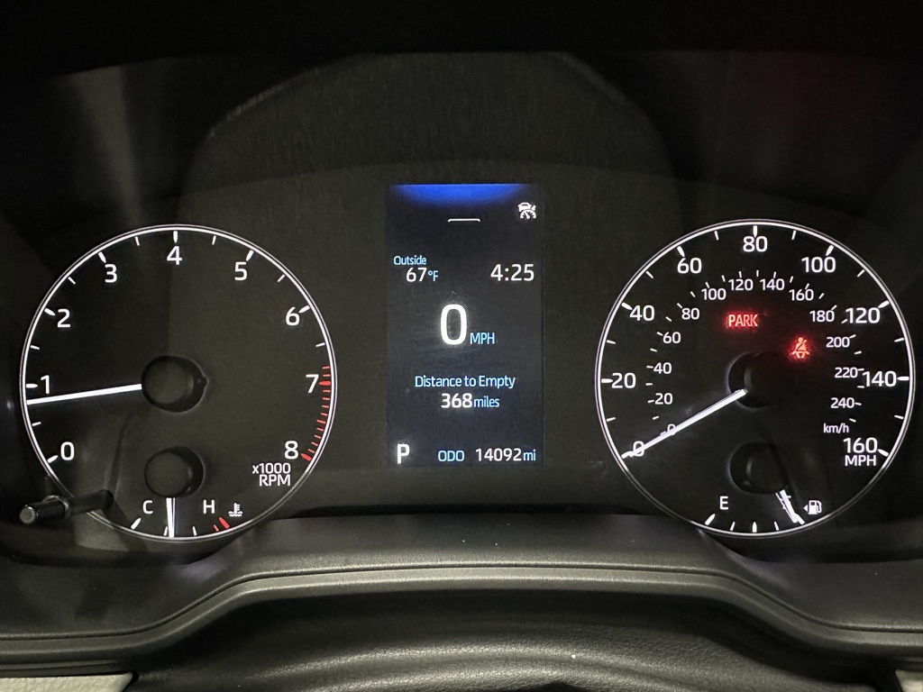 Vehicle image 23 of 66