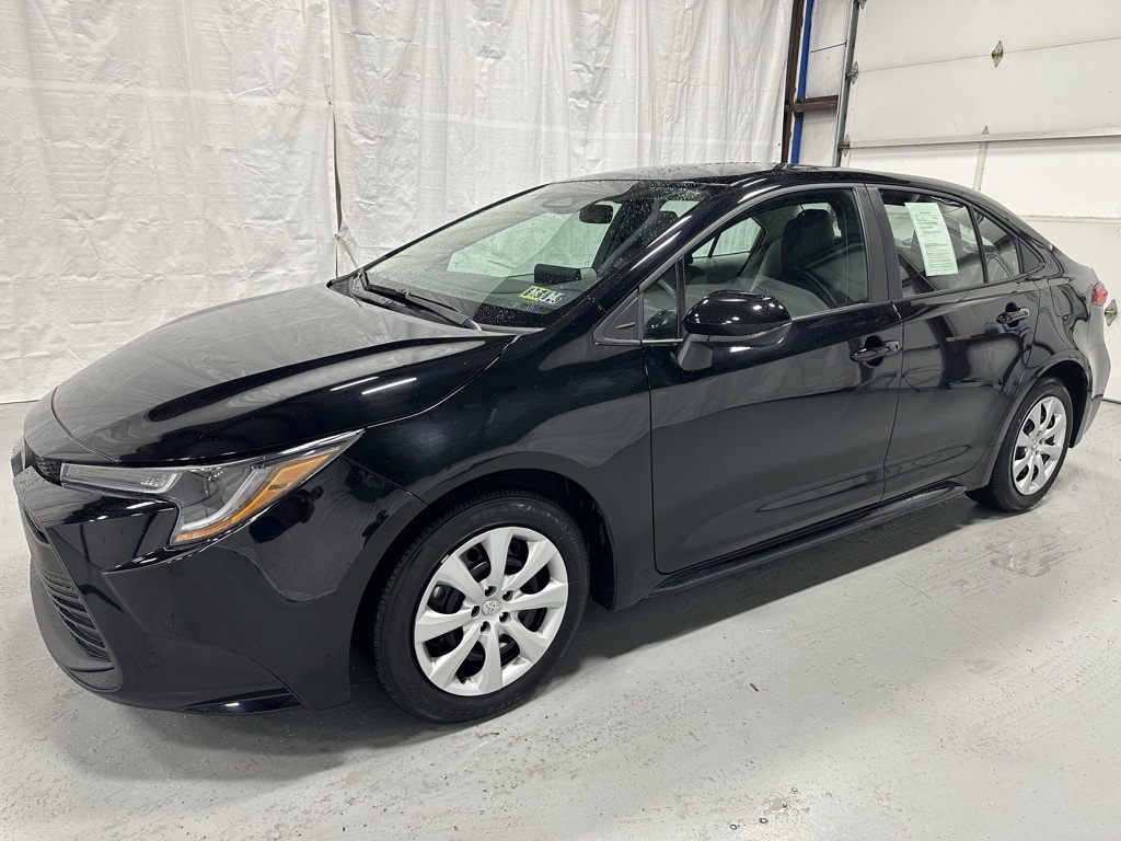 Vehicle image 1 of 66