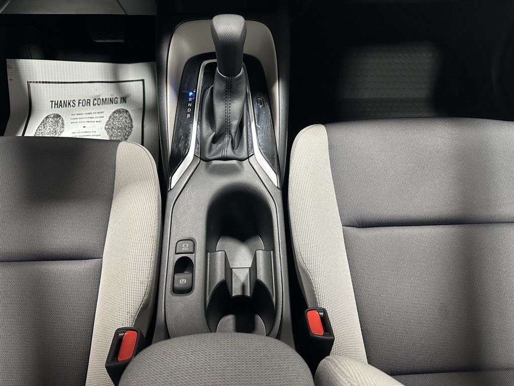 Vehicle image 36 of 66