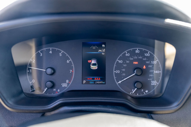 Vehicle image 23 of 35