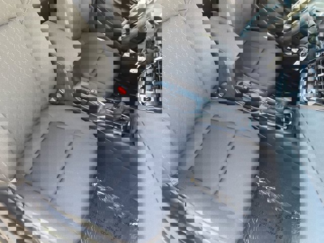 Vehicle image 10 of 29