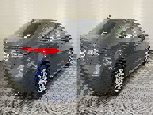 Vehicle image 5 of 30