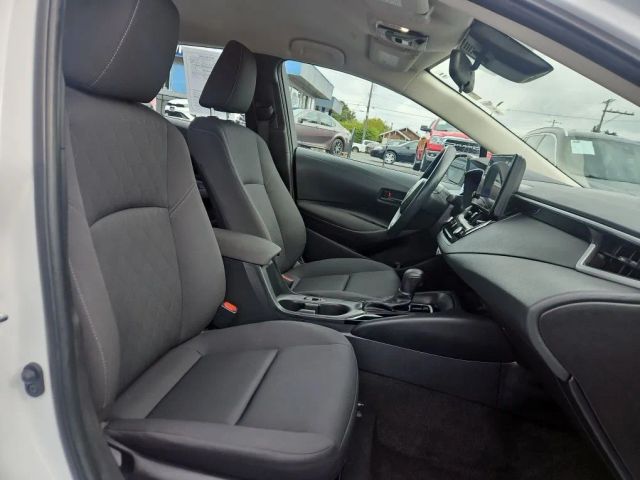 2024 Toyota Corolla LE Image 15 of 21