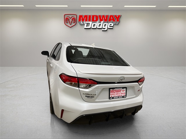 Vehicle image 6 of 26