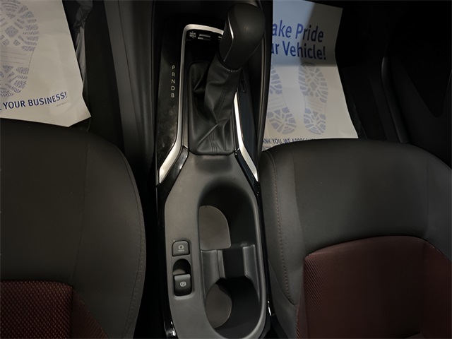 Vehicle image 13 of 26