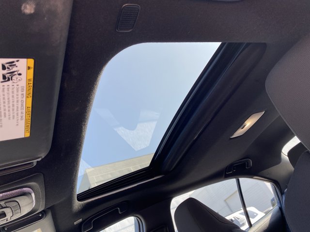 Vehicle image 16 of 35