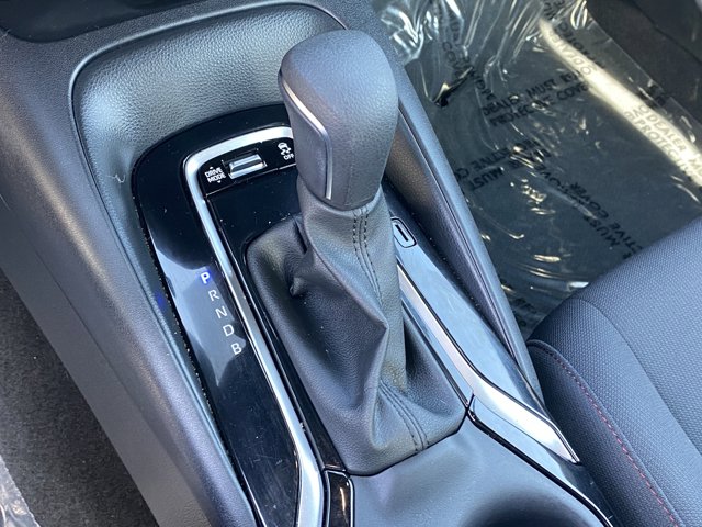 Vehicle image 26 of 35