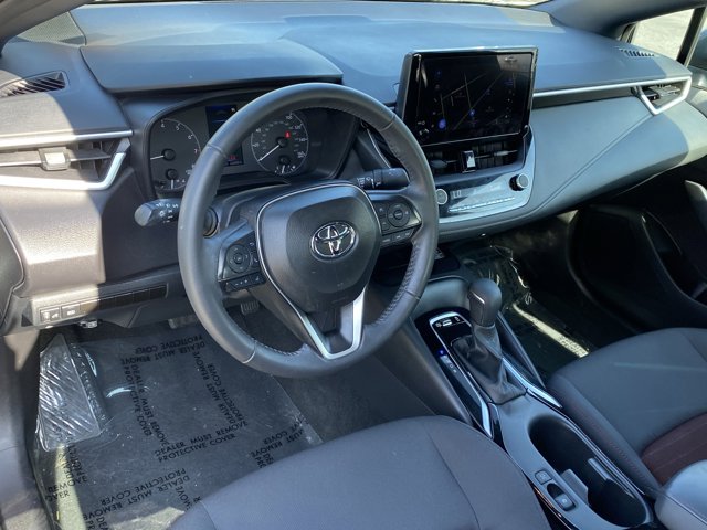 Vehicle image 14 of 35