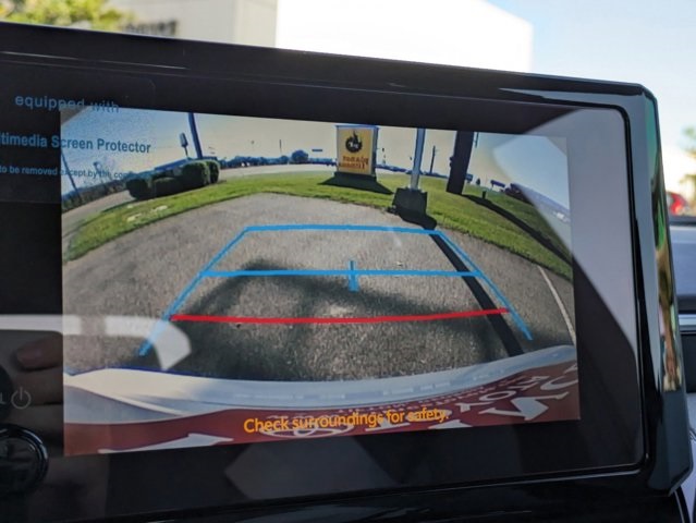 Vehicle image 22 of 26