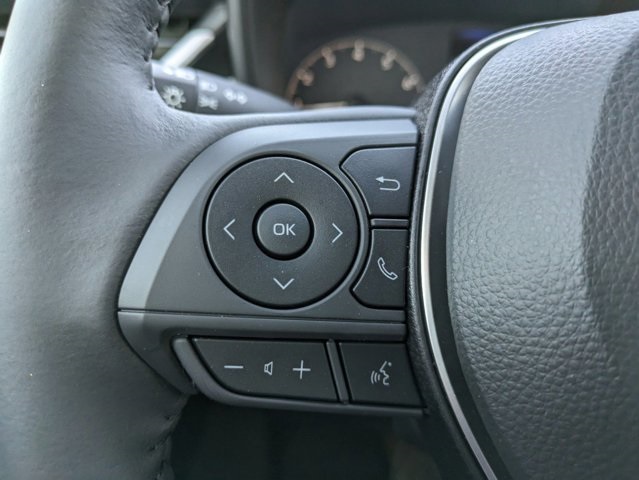 Vehicle image 20 of 26