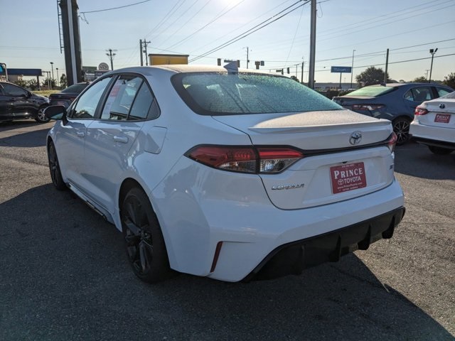 Vehicle image 8 of 26