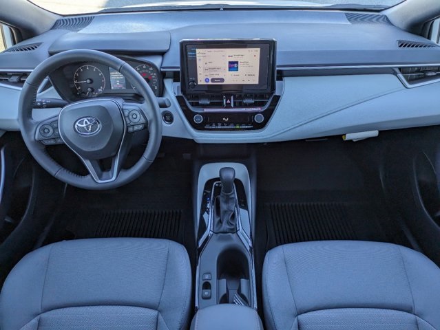 Vehicle image 12 of 26