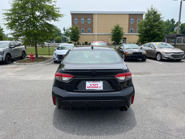 Vehicle image 12 of 36