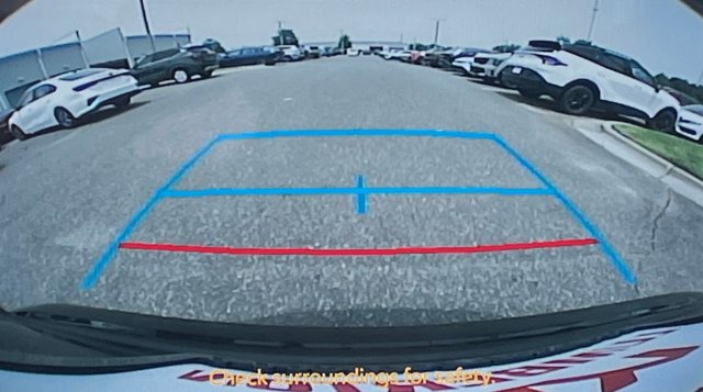Vehicle image 32 of 36