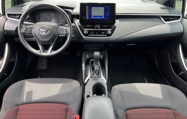 Vehicle image 20 of 36