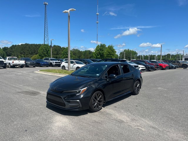 Vehicle image 2 of 36