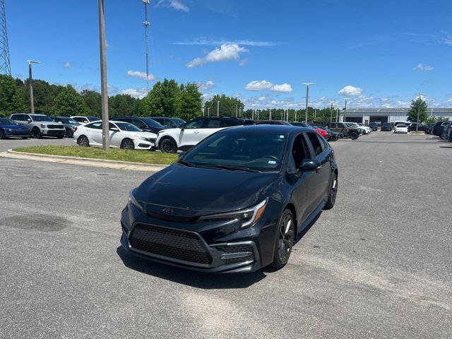 Vehicle image 3 of 36