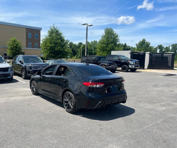 Vehicle image 14 of 36