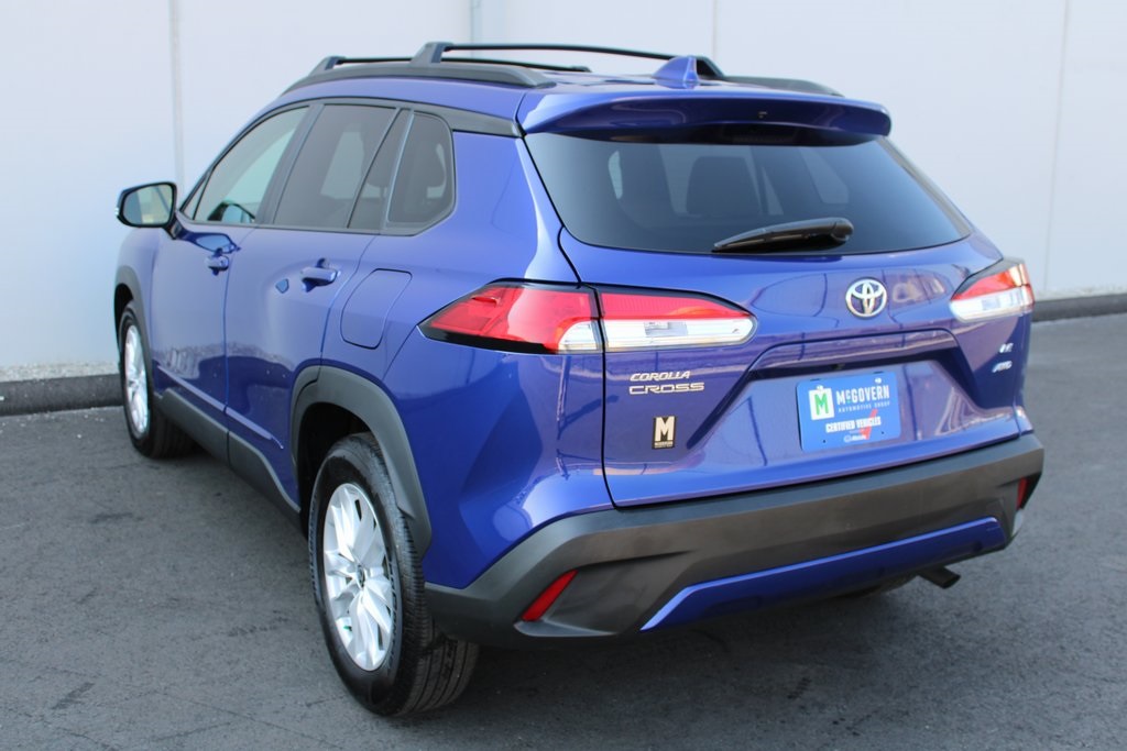 Vehicle image 6 of 43