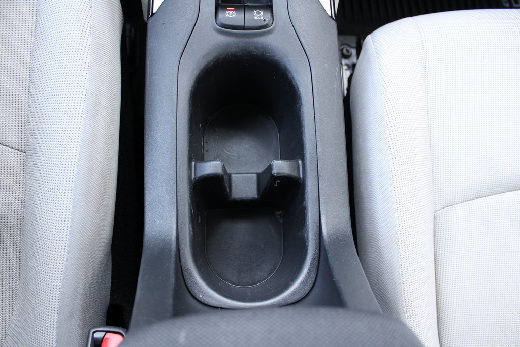 Vehicle image 30 of 43