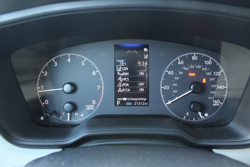 Vehicle image 19 of 43