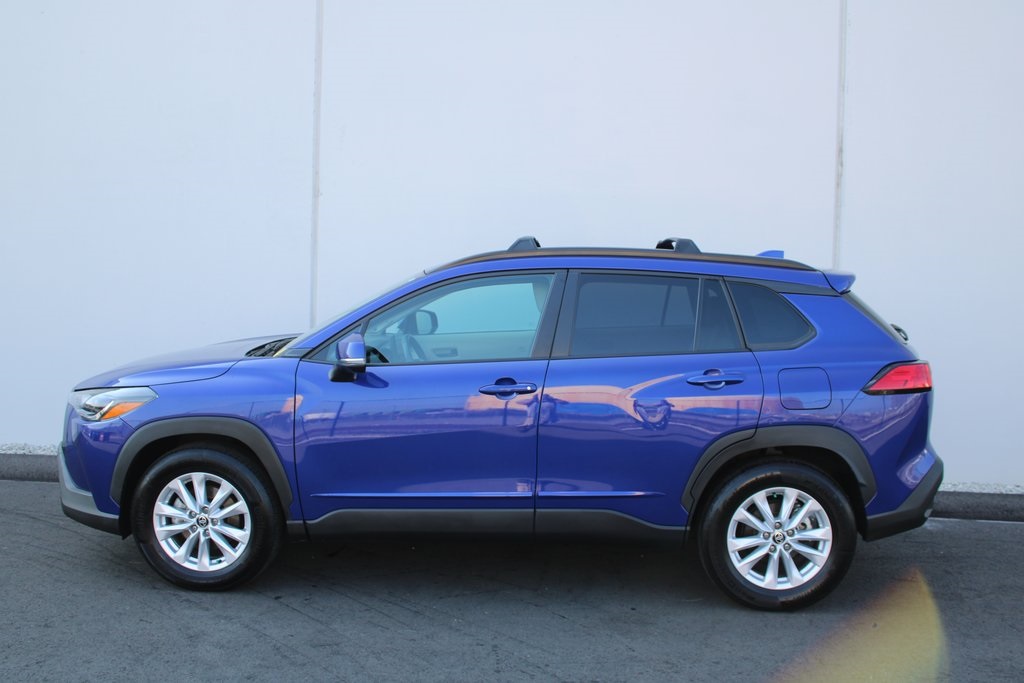 Vehicle image 7 of 43