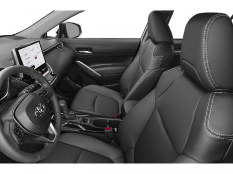 Vehicle image 12 of 18