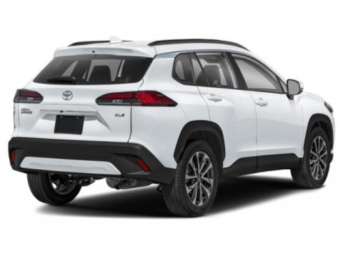 Vehicle image 4 of 18