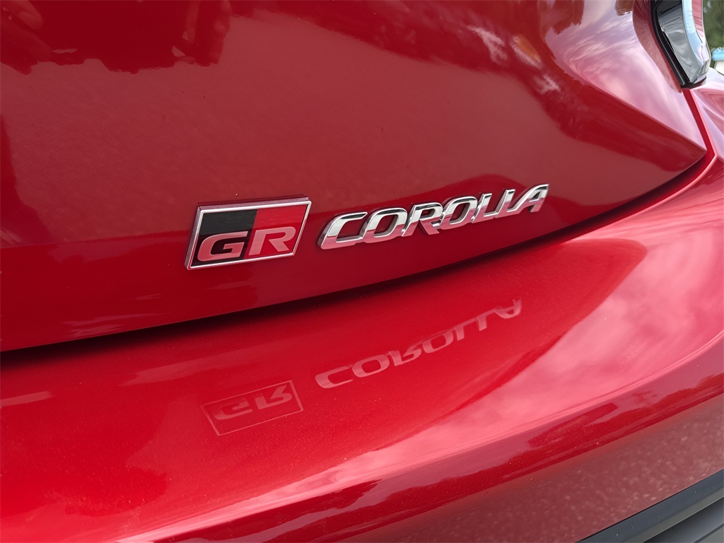Vehicle image 33 of 33