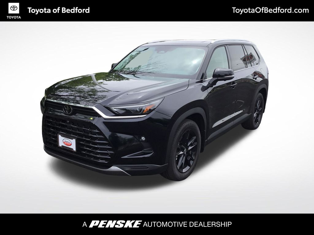 2024 Toyota Grand Highlander XLE Image 1 of 24