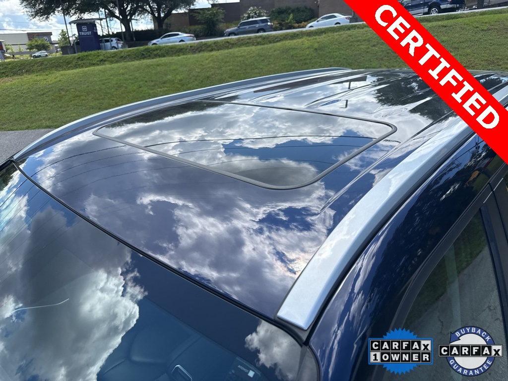 Vehicle image 16 of 16