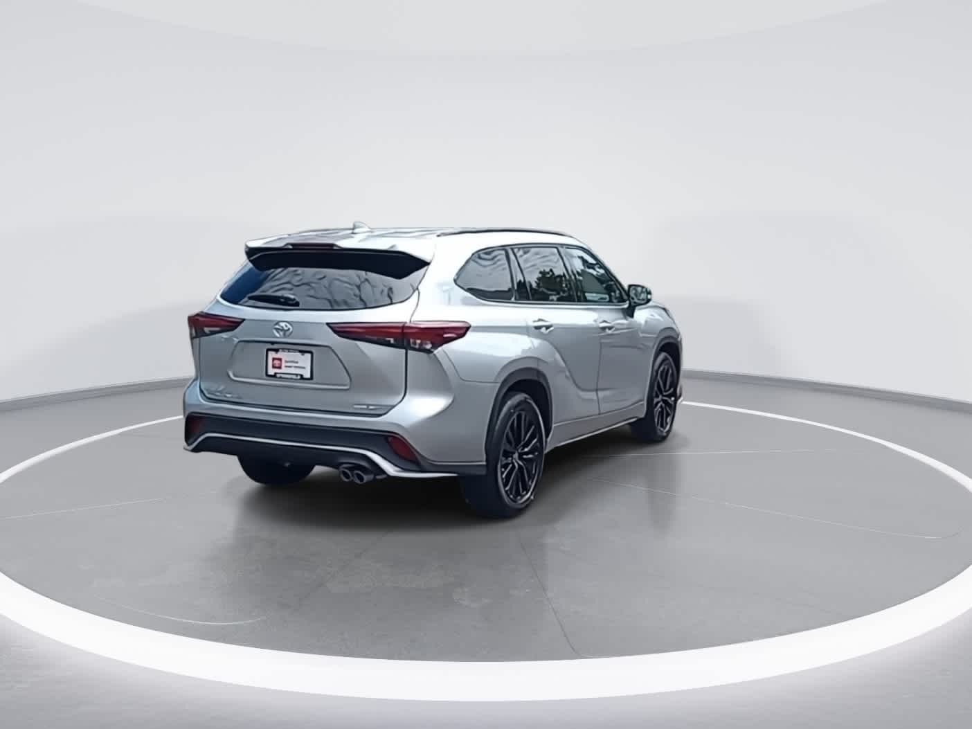 Vehicle image 6 of 33