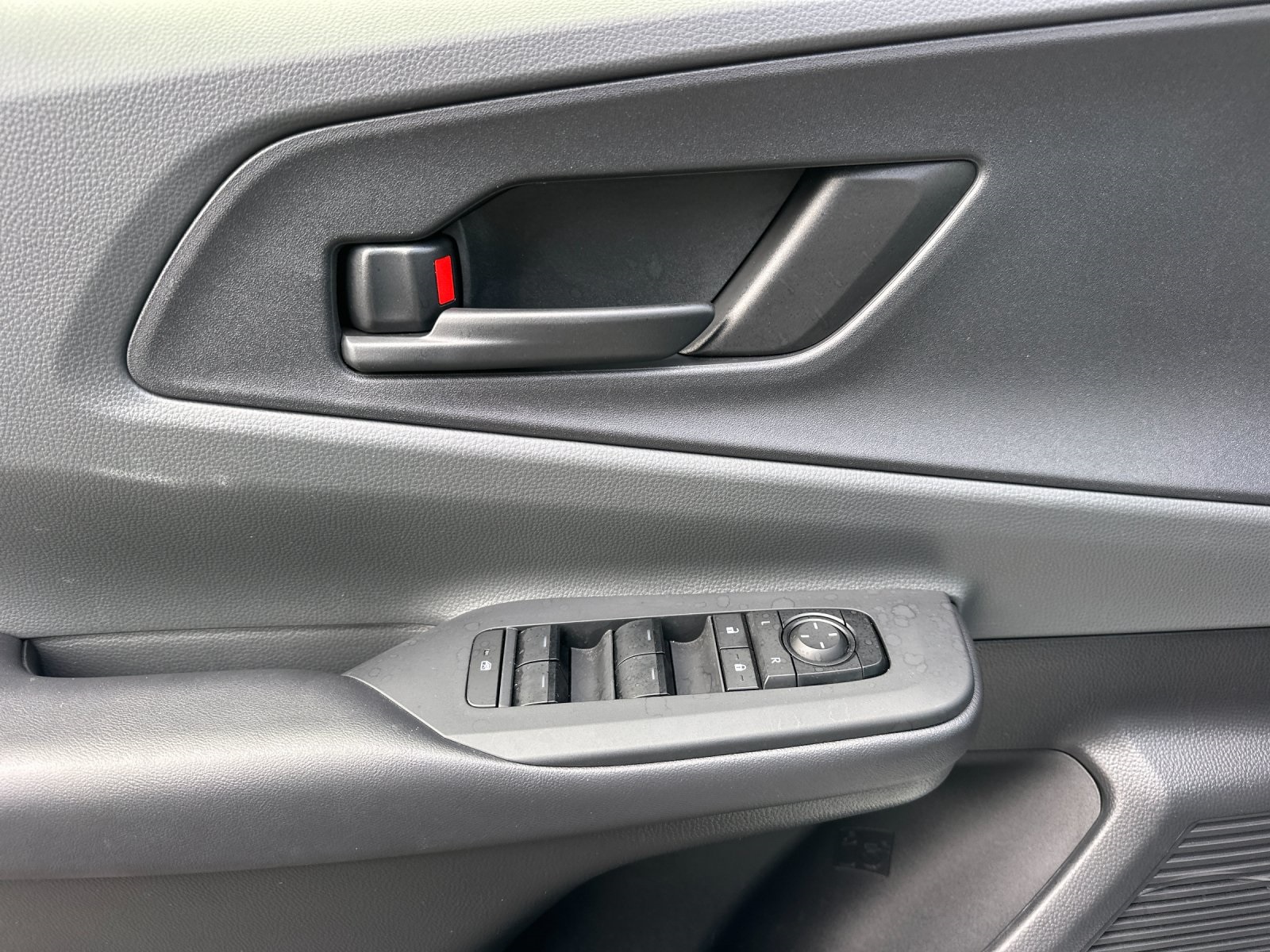 Vehicle image 11 of 29