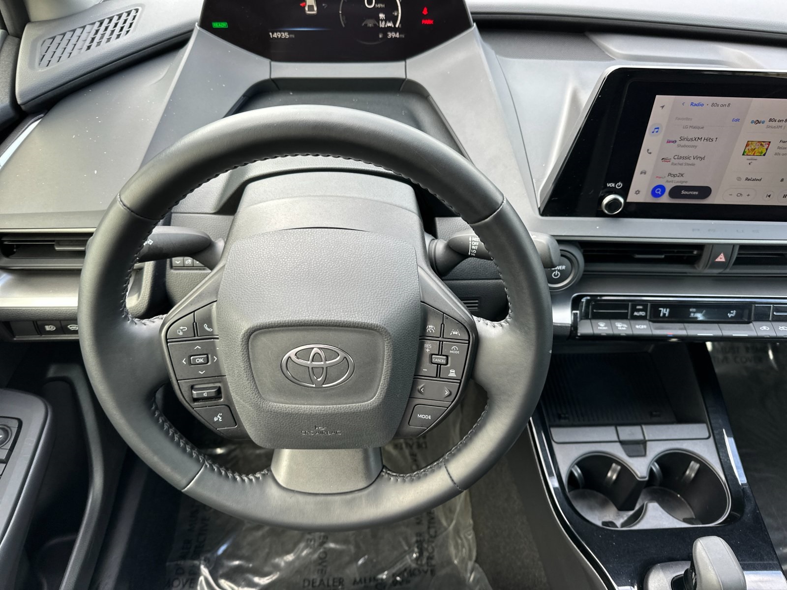 Vehicle image 14 of 29