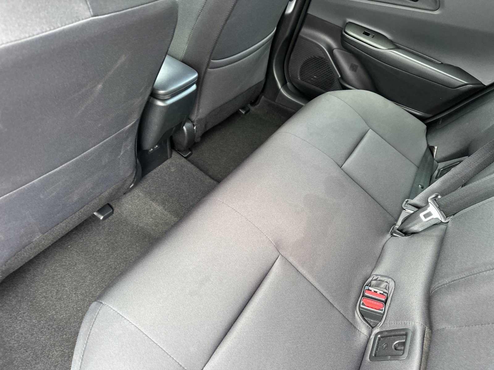 Vehicle image 12 of 29
