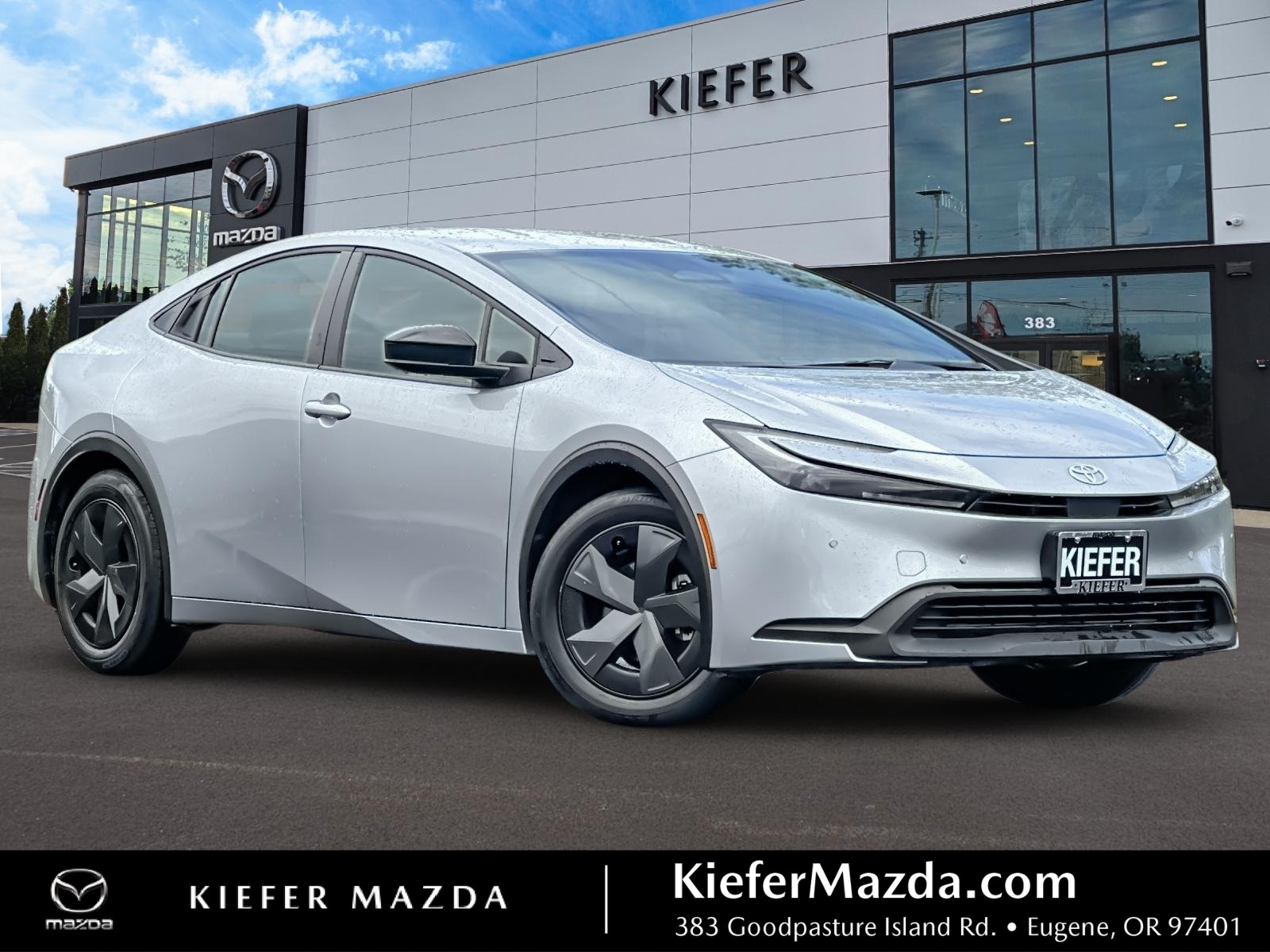 Vehicle image 4 of 29