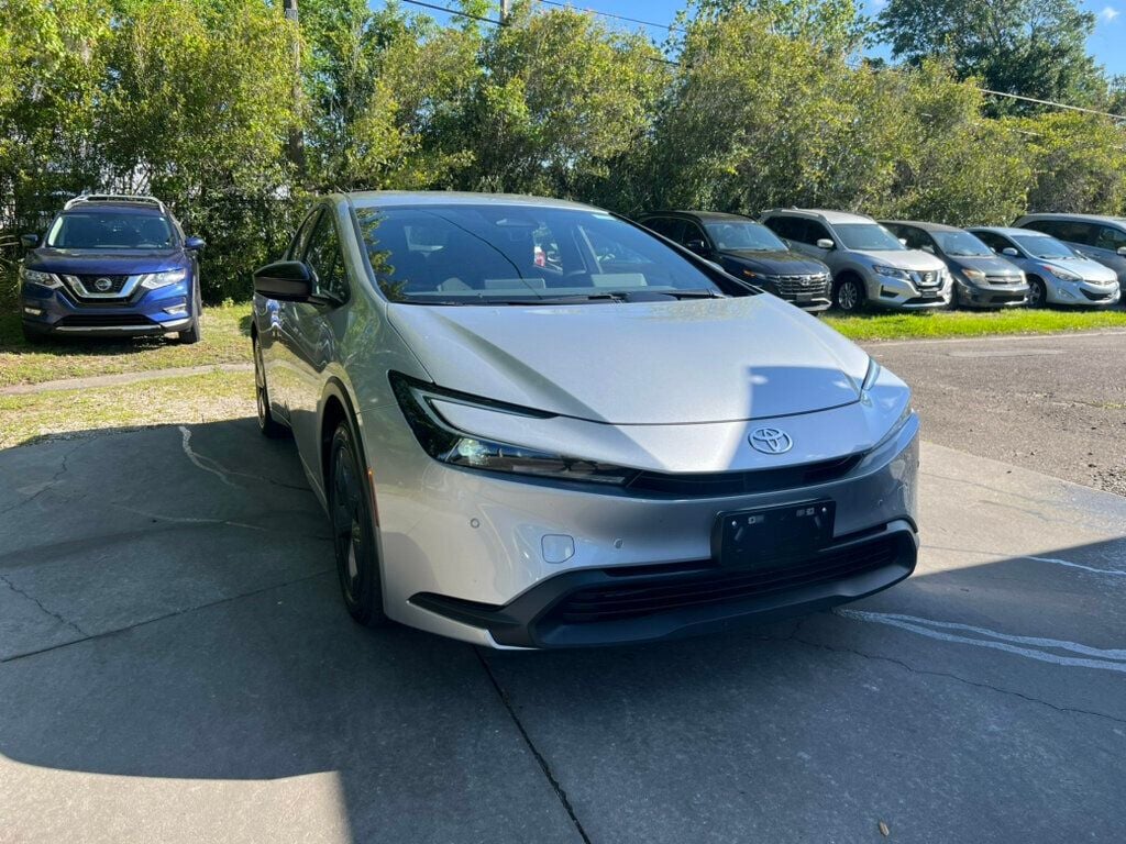 Vehicle image 1 of 10