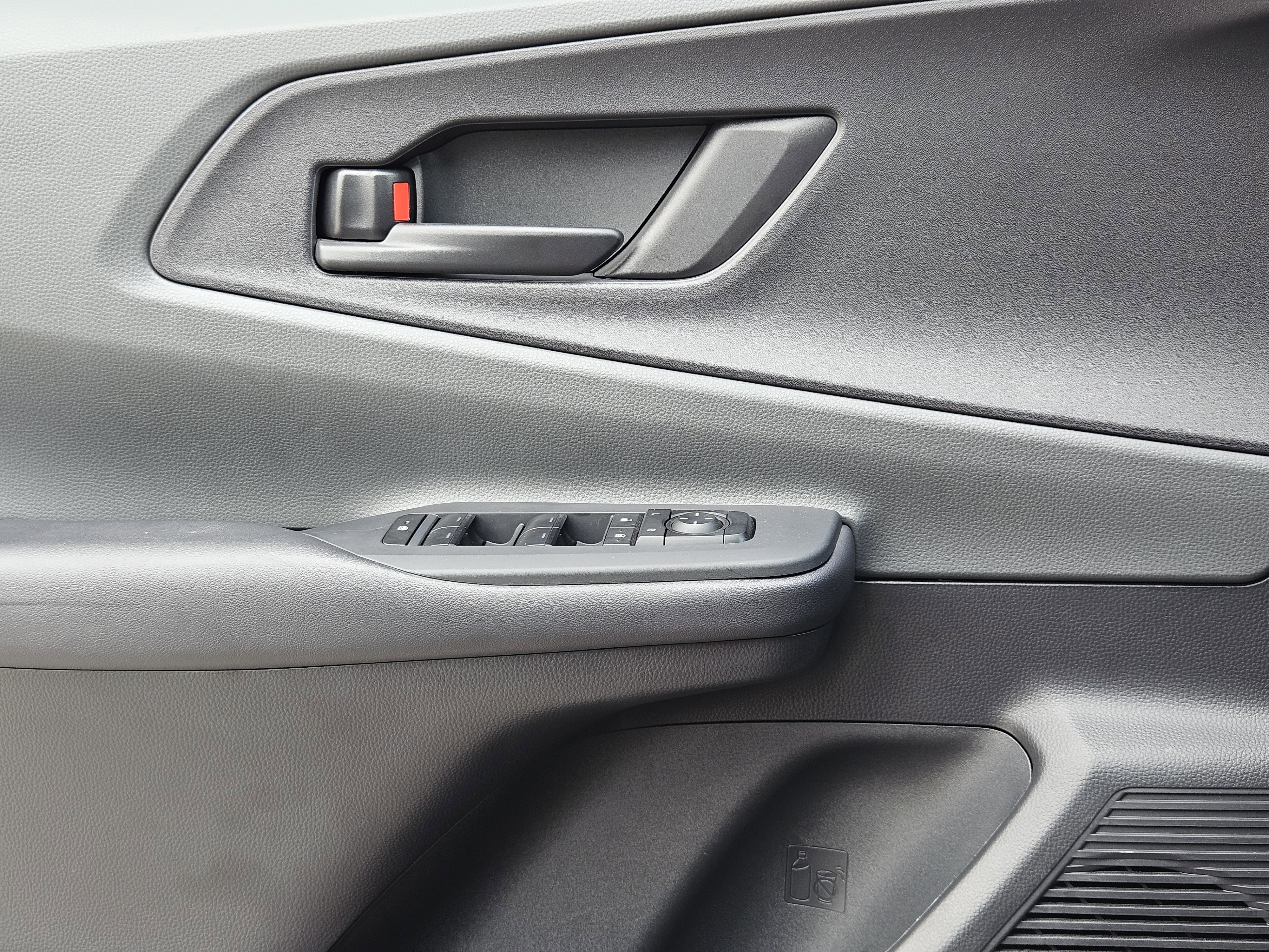 Vehicle image 15 of 22