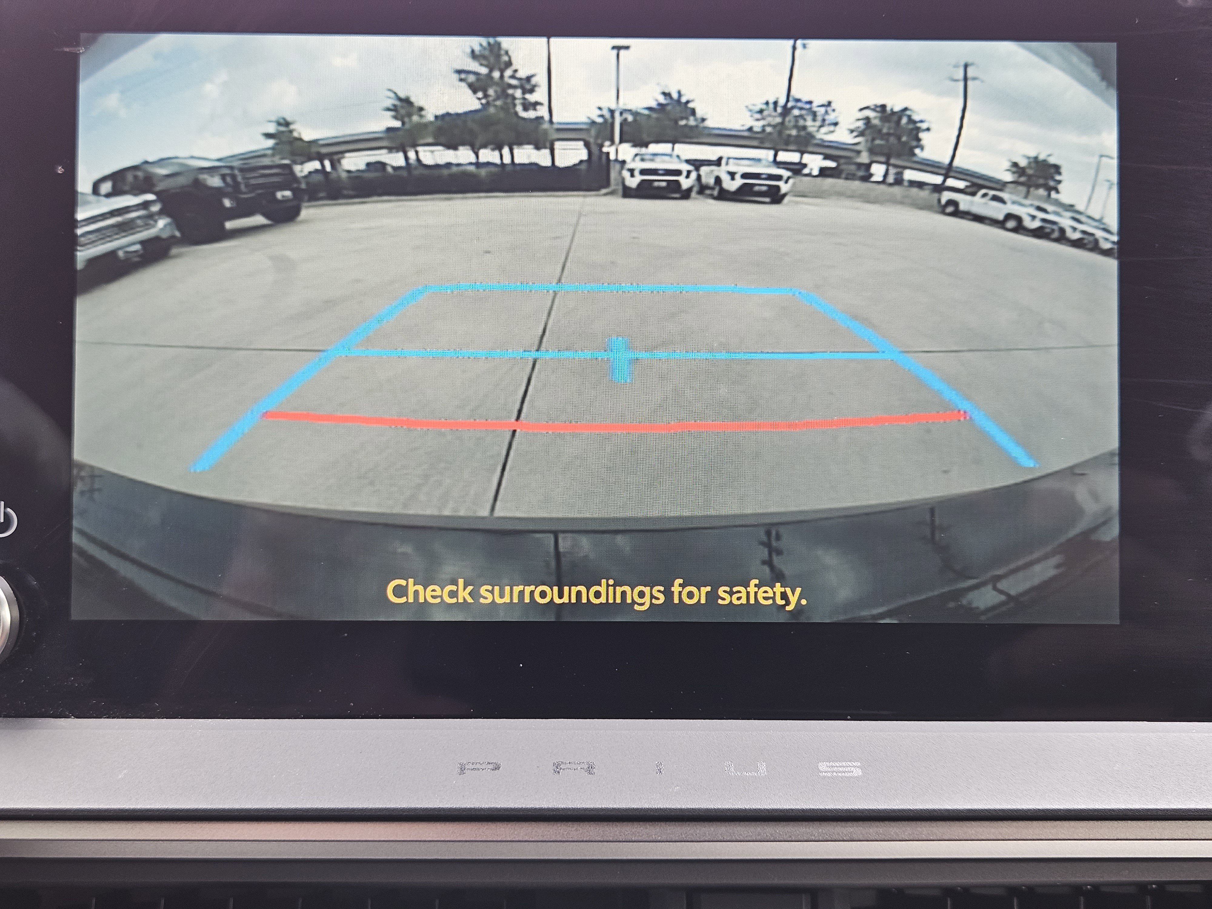 Vehicle image 13 of 22