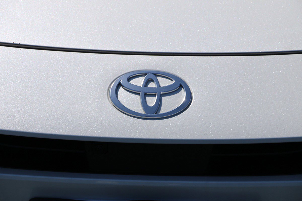 Vehicle image 37 of 38
