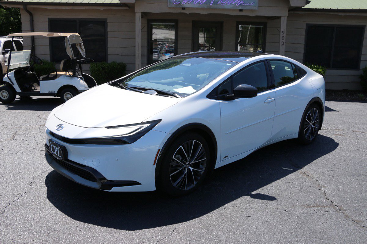 Vehicle image 1 of 38